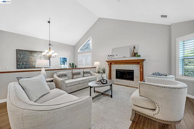 5875 Arlene Way, Livermore, CA 94550