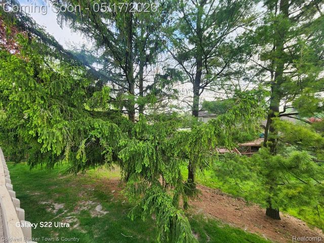 31128 Applewood Lane, Farmington Hills, MI 48331