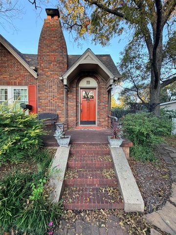 106 PEMBROKE LANE, Wichita Falls, TX 76301