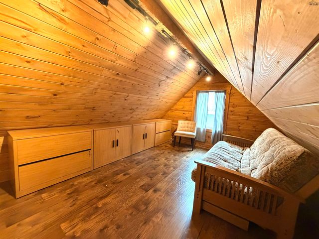 106 PEMBROKE LANE, Wichita Falls, TX 76301