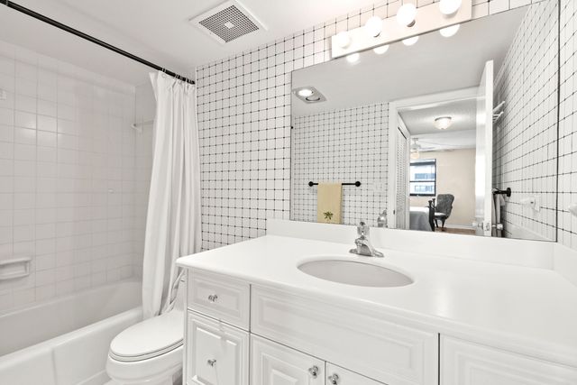 1200 Marine Way 601, North Palm Beach, FL 33408