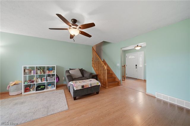 11205 Merrimack Avenue NW, Hartville, OH 44632