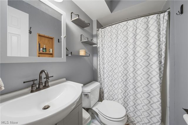 11205 Merrimack Avenue NW, Hartville, OH 44632
