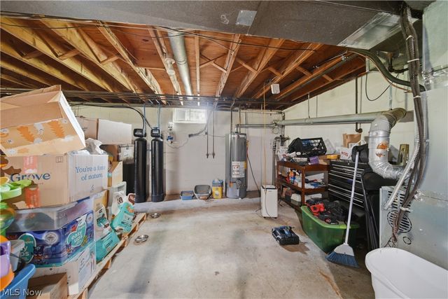 11205 Merrimack Avenue NW, Hartville, OH 44632