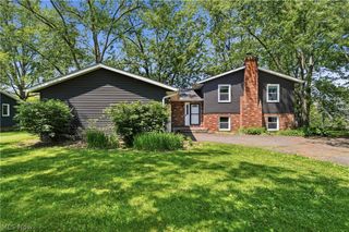 11205 Merrimack Avenue NW, Hartville, OH 44632