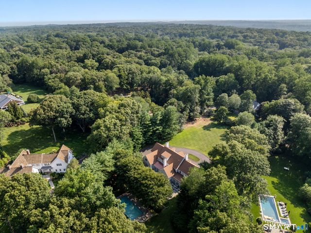344 Fence Row Drive, Fairfield, CT 06824