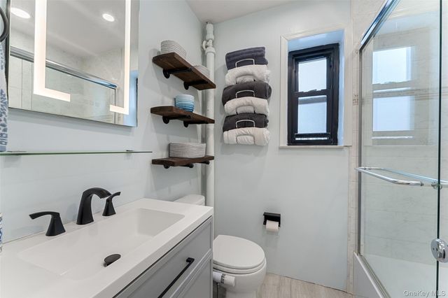 37 Manchester Road 2R, Eastchester, NY 10509