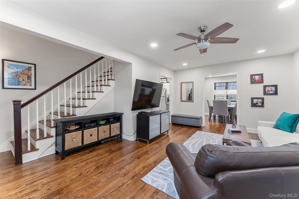 37 Manchester Road 2R, Eastchester, NY 10709 — photo 5