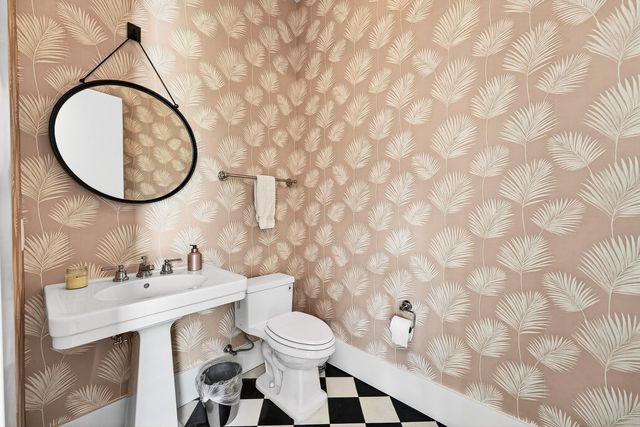 3218 S Olive Avenue, West Palm Beach, FL 33405