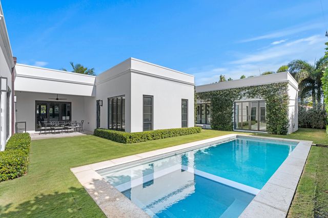 3218 S Olive Avenue, West Palm Beach, FL 33405