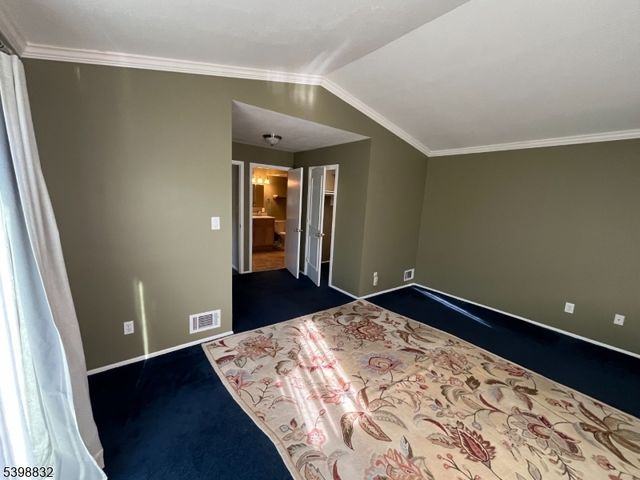 198 Drake Lane, Roxbury Twp., NJ 07852