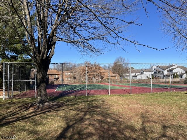 198 Drake Lane, Roxbury Twp., NJ 07852