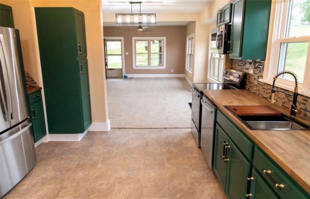 1714 Blackwell Street, St Joseph, MO 64505