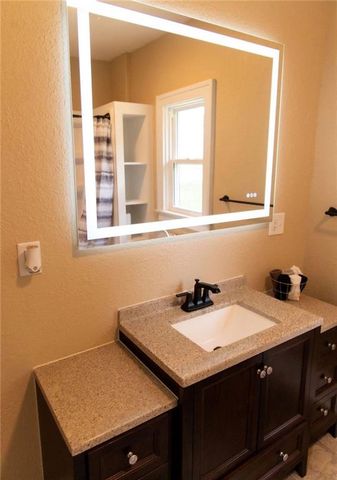 1714 Blackwell Street, St Joseph, MO 64505