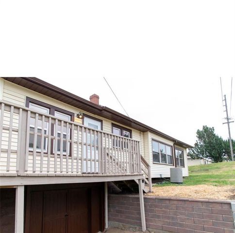 1714 Blackwell Street, St Joseph, MO 64505