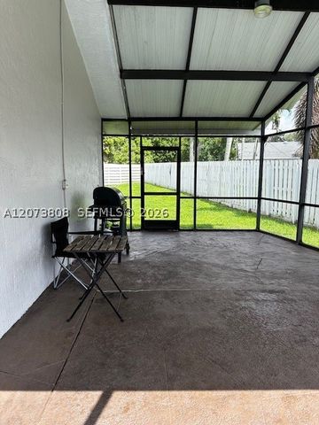 14763 SW 152nd Pl, Miami, FL 33196
