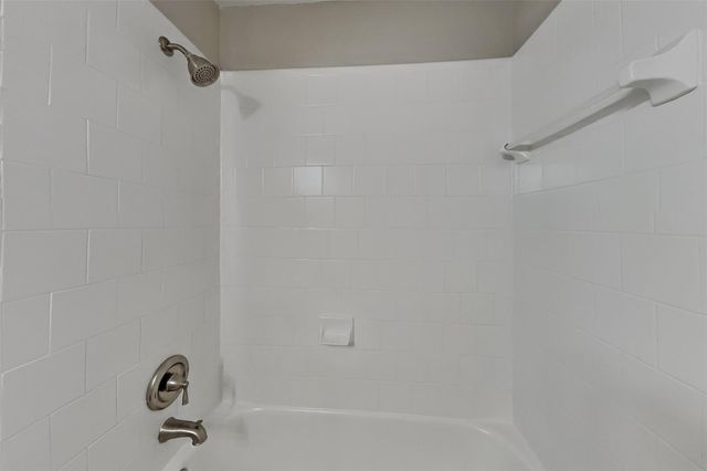 11907 Ezekiel Drive, Tomball, TX 77375