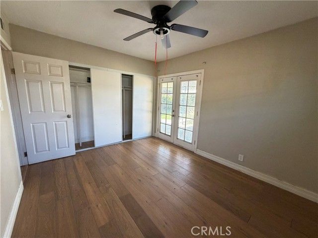 18955 Covello Street, Reseda (los Angeles), CA 91335