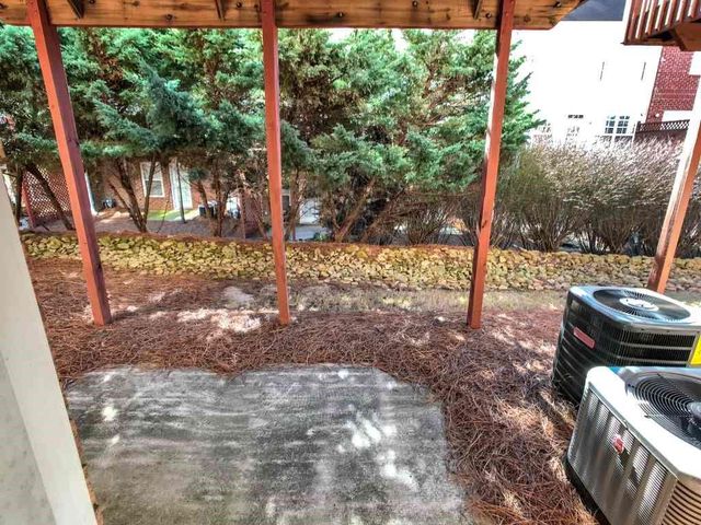 306 Mony Stone Court SE, Smyrna, GA 30082