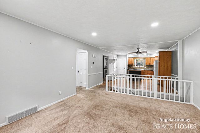 2631 Chatham Woods Drive Se, Cascade Twp, MI 49546