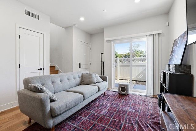 2413 Arlington Avenue, Torrance, CA 90501