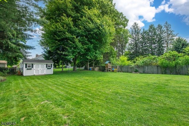 4 Brookhill Pl, Little Falls Twp., NJ 07424