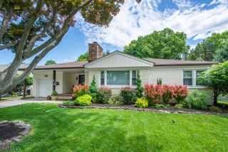 4 Brookhill Pl, Little Falls Twp., NJ 07424