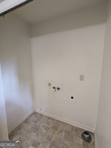 906 Holloway Avenue, Albany, GA 31701