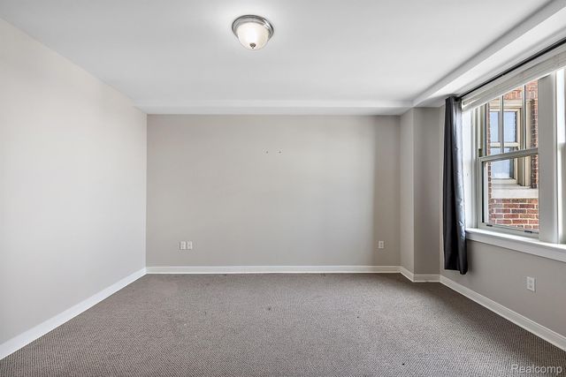 525 W Lafayette Boulevard 20C, Detroit, MI 48226