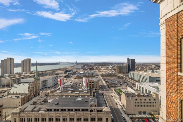 525 W Lafayette Boulevard 20C, Detroit, MI 48226