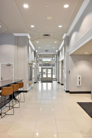 525 W Lafayette Boulevard 20C, Detroit, MI 48226