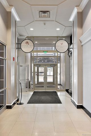 525 W Lafayette Boulevard 20C, Detroit, MI 48226