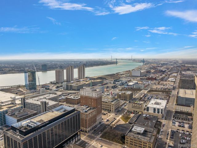 525 W Lafayette Boulevard 20C, Detroit, MI 48226