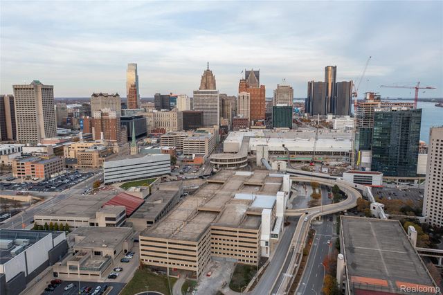 525 W Lafayette Boulevard 20C, Detroit, MI 48226