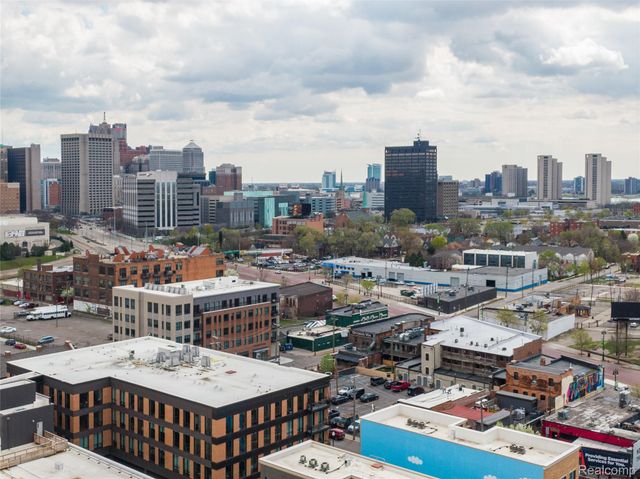 525 W Lafayette Boulevard 20C, Detroit, MI 48226
