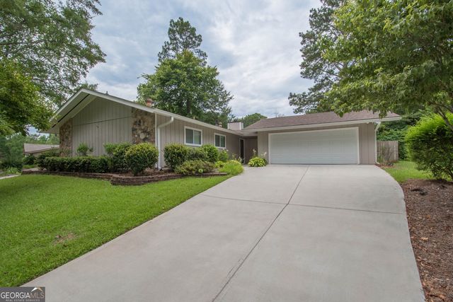 209 Waterwood Bend, Peachtree City, GA 30269