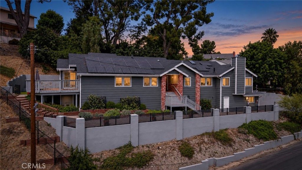 5335 Campo Road, Woodland Hills, CA 91364 — exterior