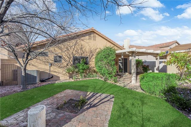 6216 Autumn Creek Drive, Las Vegas, NV 89130