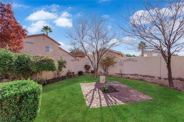 6216 Autumn Creek Drive, Las Vegas, NV 89130