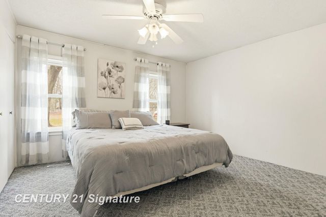 526 S Maple Street, Hemlock, MI 48626