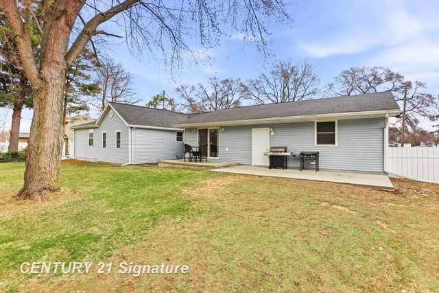 526 S Maple Street, Hemlock, MI 48626