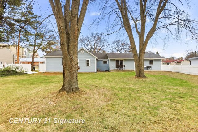 526 S Maple Street, Hemlock, MI 48626