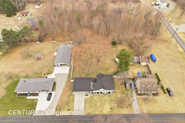 526 S Maple Street, Hemlock, MI 48626