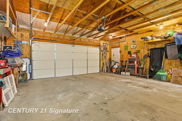 526 S Maple Street, Hemlock, MI 48626