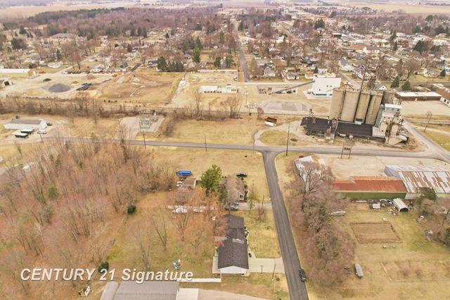 526 S Maple Street, Hemlock, MI 48626