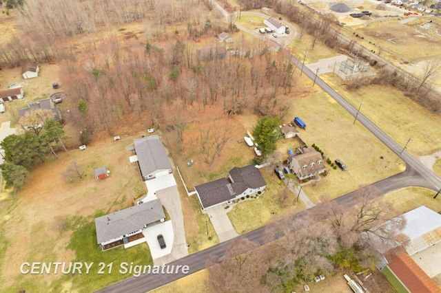 526 S Maple Street, Hemlock, MI 48626