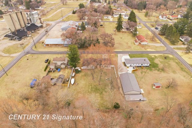 526 S Maple Street, Hemlock, MI 48626