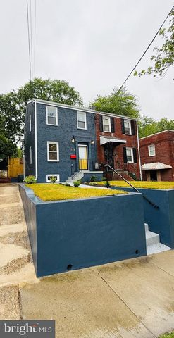 709 ADRIAN ST SE, Washington, DC 20019