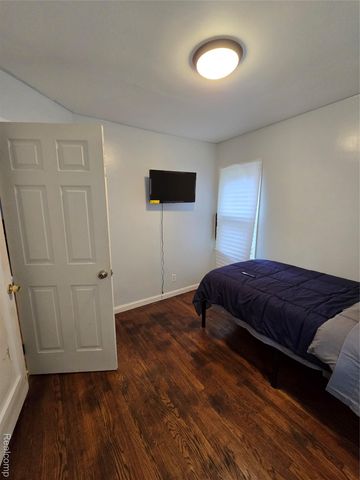 16251 Edmore Drive, Detroit, MI 48205