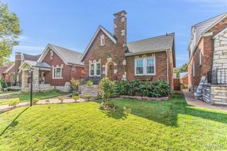 5340 Tholozan Avenue, St Louis, MO 63109